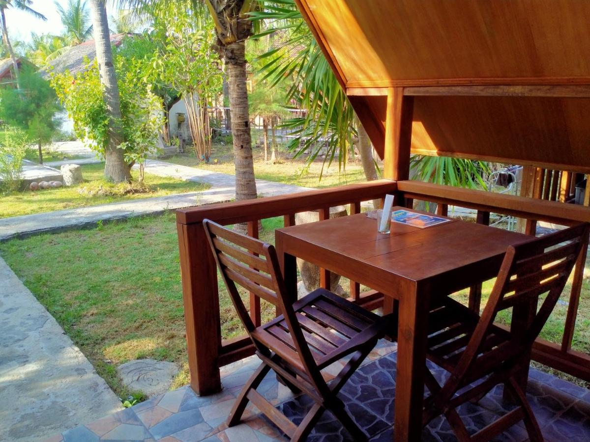 Dea Gili Cottages Ilhas Gili Exterior foto