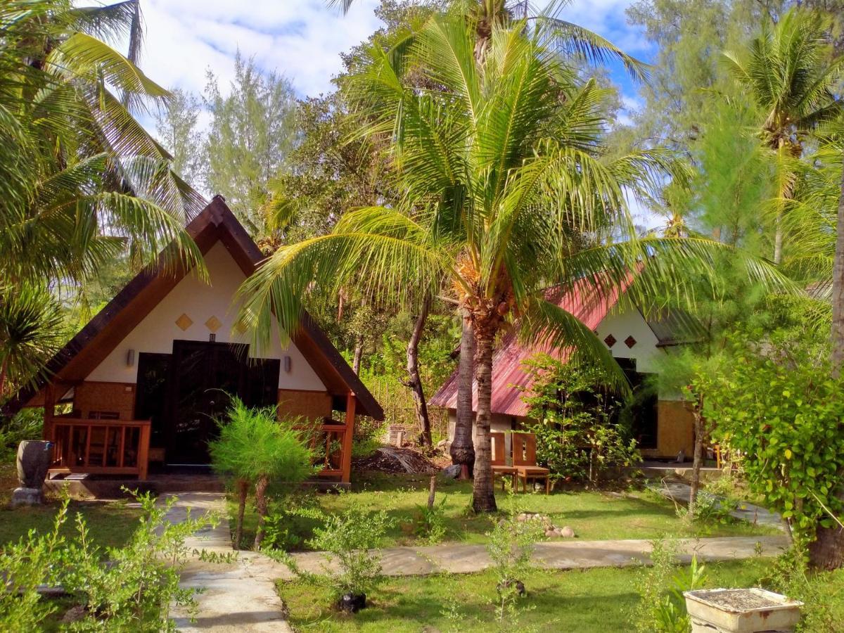 Dea Gili Cottages Ilhas Gili Exterior foto